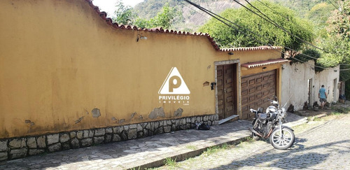 Casa À Venda Em Laranjeiras - 6 Quartos - 9 Banheiros -piscina-sauna-churrasqueira- 582 M2 - 26212