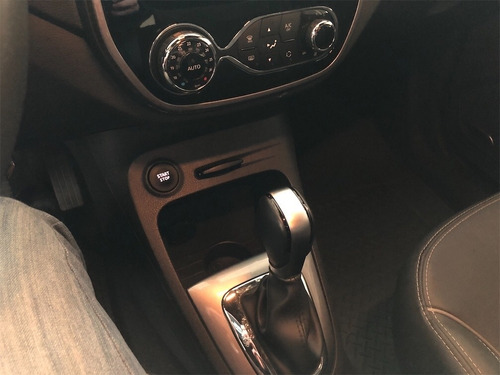 Imagem 10 de 14 de Captur 1.6 16v Sce Flex Bose X-tronic