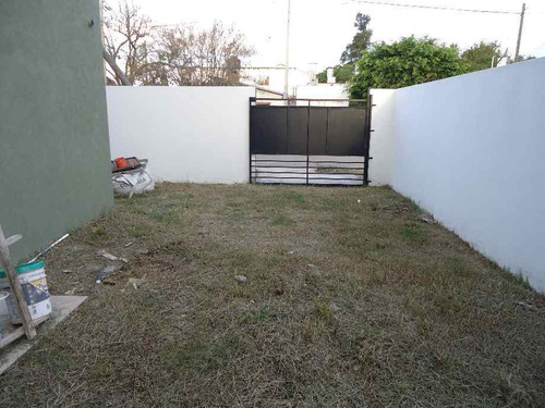 Imagen 5 de 12 de Casa Ph En Venta En Ituzaingo Sur