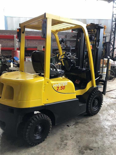 Autoelevador Hyster Diesel 2500 2009