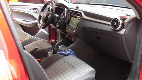 MG Zs 1.5 Plus Mt