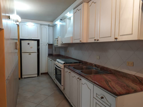 Imagen 2 de 14 de Apartamento Pb Conjunto Res Casa Campo En Maracay El Limón.