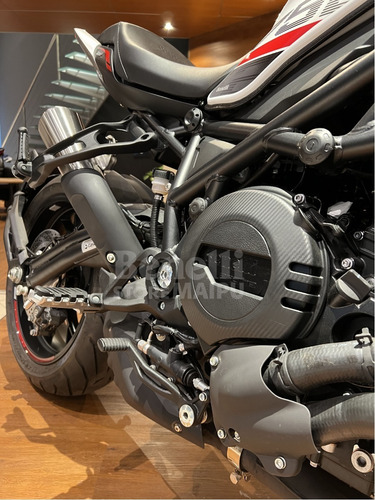 Benelli 752s