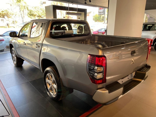 Imagem 5 de 10 de Mitsubishi L200 Triton Sport Gls At 2.4l 190 Cv