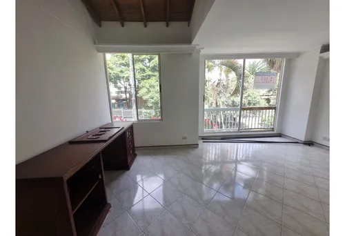 Casa Unifamiliar En Venta En La Loma De Los Bernal, Medellín