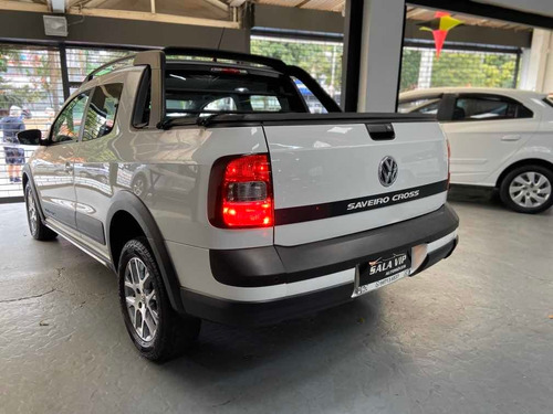 Volkswagen Saveiro 1.6 16v Cross Cab. Dupla Total Flex 2p