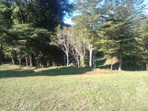Soñada Parcela Con Casa En Venta 8.000 M2- Pucón