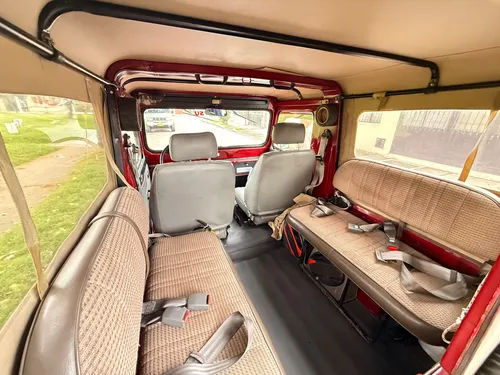 Daihatsu F20 1.6 F20 4X4