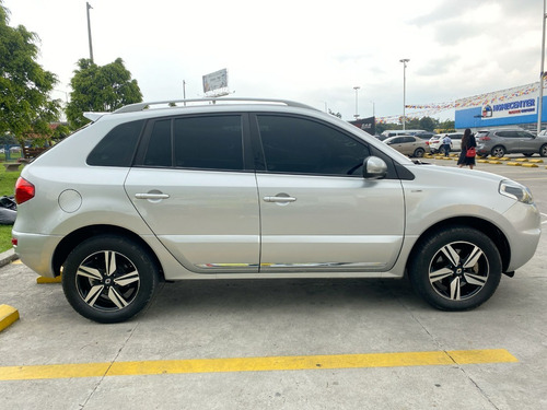 Imagen 10 de 25 de Renault Koleos Privilege 2.5