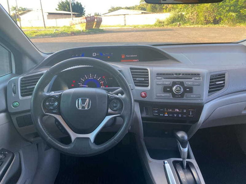 Imagem 8 de 11 de Honda Civic Lxr