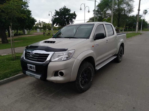 Toyota Hilux 3.0 Cd Sr C/ab 171cv 4x4 2014