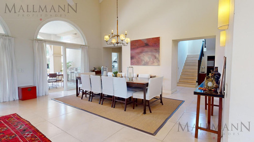 Casa En Martindale Cc | Mallmann Propiedades