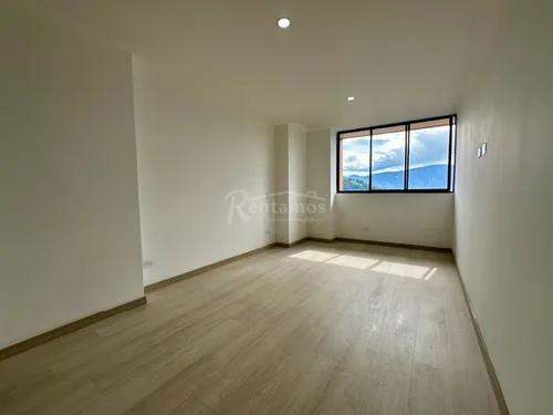 Apartamento En Arriendo En Loma De Las Brujas. Cod A776015