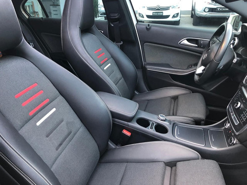 Mercedes-benz A 200 1.6 Cgi Flex 7g-dct