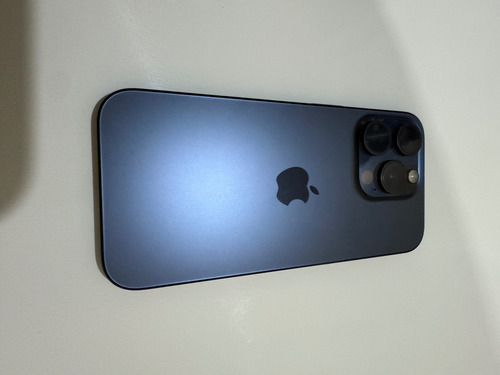 Apple Iphone 15 Pro (e-sim)256 Gb Titanio Azul Azul Oscuro (Usado)