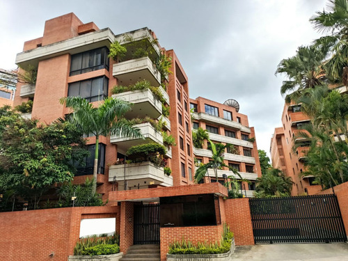 Se Vende Apartamento, De 142,38 M²  En La Urbanización Campo Alegre Jl