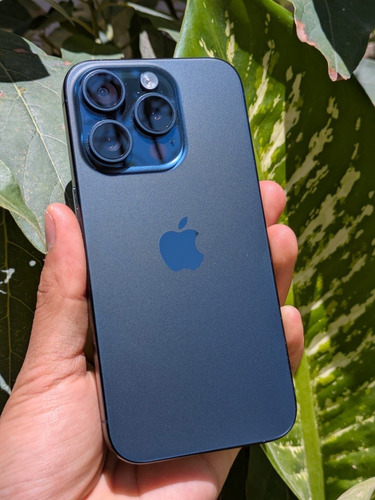 Apple Iphone 15 Pro (128 Gb) - Titanio Azul Azul (Usado)