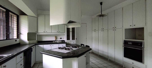 Imagen 18 de 27 de Apartamento En Alquiler Urbanización El Parral