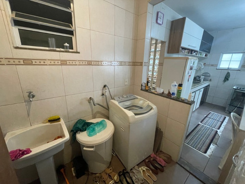 Imagem 7 de 30 de Vende Casa Triplex Com Piscina E Terraço Coberto Com Churrasqueira Em Condominio Residencial Na Rua Capitão Menezes, Praça Seca. - Ca00098 - 33272806