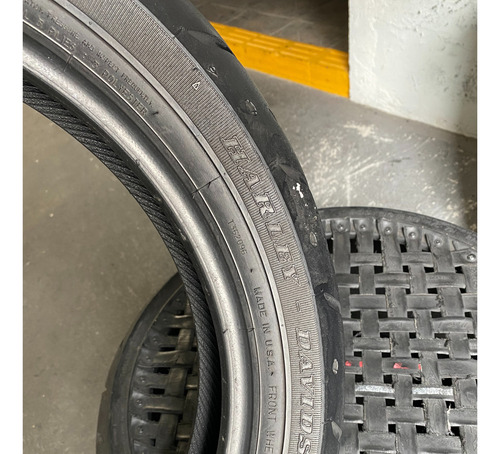 Pneu 130/80/17 Dunlop D 408f Harley Davidson Usado Riscado (Usado)
