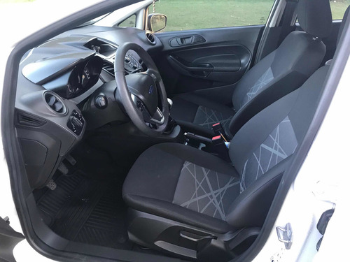 Ford Fiesta Kinetic Design 1.6 S Plus 120cv 2016