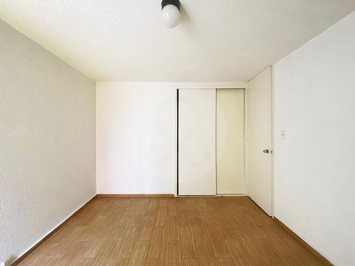 Departamento En Venta En Del Valle Sur