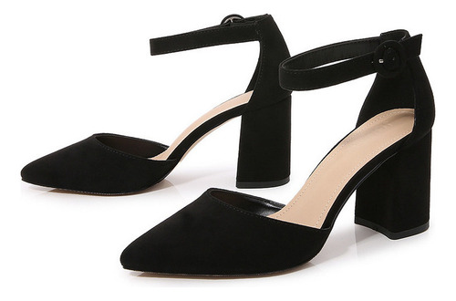 Zapatos De Tacón Medio Con Correa En El Tobillo Y Punta En