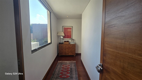 Casa Moderna En Venta En La Dehesa
