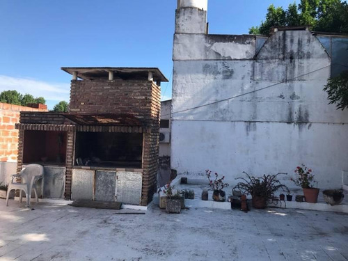 Imagen 15 de 16 de Casa En Venta De Tres Dormitorios