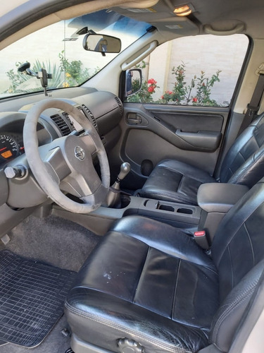 Nissan Frontier 2.5 Xe 4x4 2013