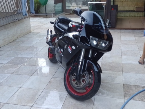 Imagem 8 de 10 de Suzuki Gsx-r 750