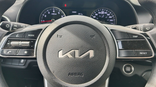 Kia Forte 2.0 Lx Sedan At