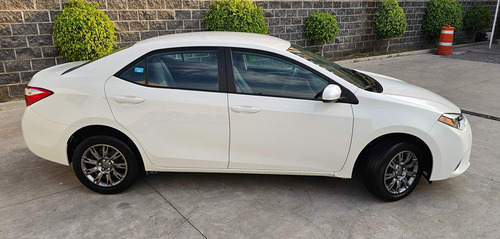 Toyota Corolla 1.8 Base At