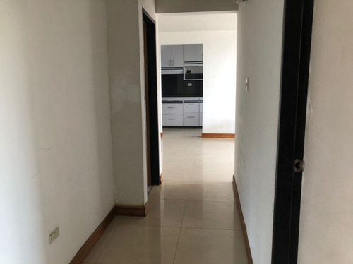 Imagen 8 de 16 de Se Alquila Apartamento 102m2 Parque Caiza