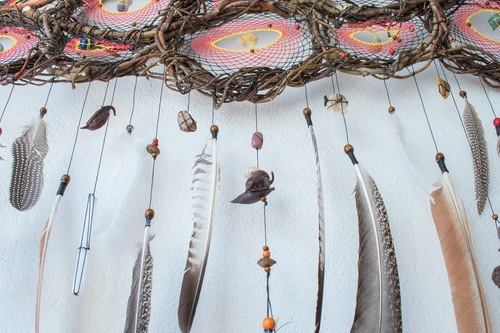 Atrapasueños Boho 110cm - Artesanía Con Plumas Y Piedras