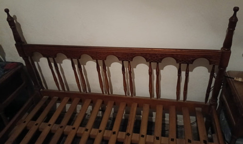 Cama 2 Plazas Matrimonial Antigua De Madera Marrón 130x200 Marrón Antiguo Clásico (Usado)