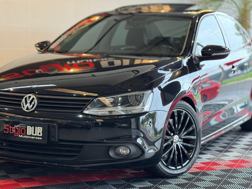 Volkswagen Jetta 2.0 Tsi Highline 4p 211 hp