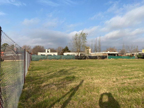 Imagen 2 de 9 de Venta. Terreno. Roldan. Barrio Las Tardes. Pavimento -luz, Gas Y Agua Corriente. Mejor Precio!!!