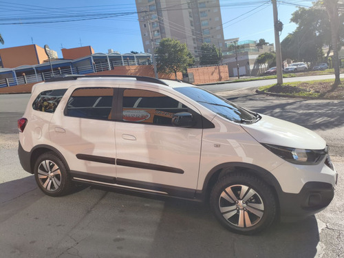 Chevrolet Spin 1.8 4P FLEX ACTIVE7 7 LUGARES AUTOMÁTICO