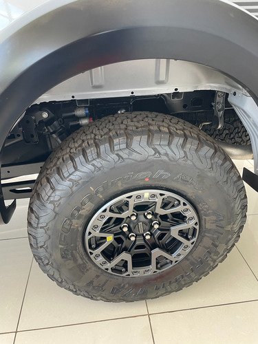 Ford Lobo Raptor 5.2 V8 R 4Wd At