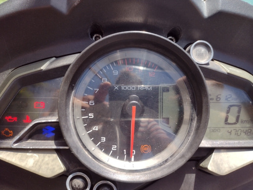 Imagen 2 de 19 de Bajaj Rouser Rs 200