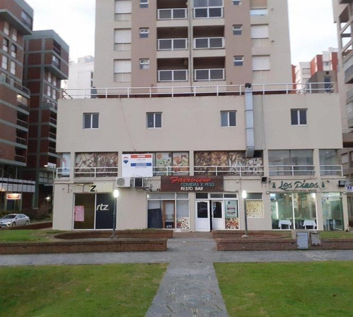 Imagen 19 de 20 de Local Comercial De 220m2 En Pleno Centro De Pinamar