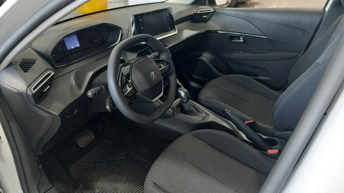 Imagen 8 de 10 de Peugeot 208 2021 1.2 Like