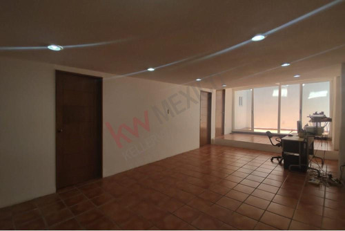 Amplio Departamento En Venta Para Renovar En Roma Norte