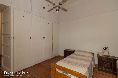 Imagen 11 de 24 de Ph Con Patio Y Entrada Independiente En Caballito | No Paga Expensas