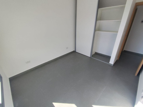 Venta Depto 3amb De 76m2, Oportunidad!