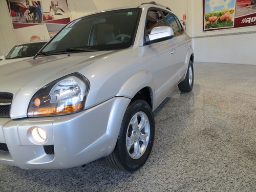 Imagem 6 de 14 de Tucson Gls 2.0 Aut Mod 2017 Unico Dono Novissimo
