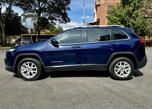 Jeep Cherokee 3.2 Longitude