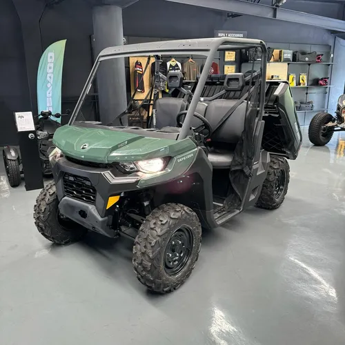 Can-am Defender Hd7 Base 2024