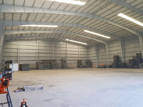 Imagen 2 de 13 de Nave Industrial - Zarate